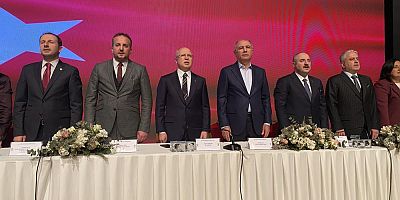 AK Parti Bursa’nın bayramlaşma töreninde dikkat çeken ifadeler!