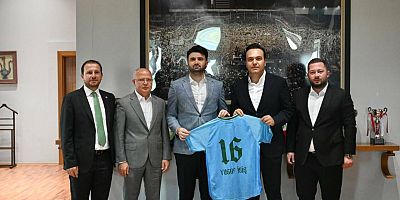 AK Parti gençliğinden Bursaspor’a ziyaret
