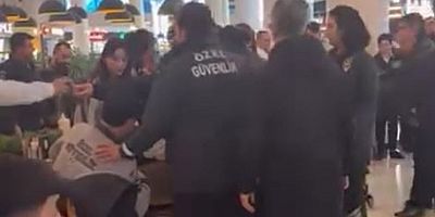 Alışveriş merkezinde şok olay! Güvenlik görevlisi bıçaklandı