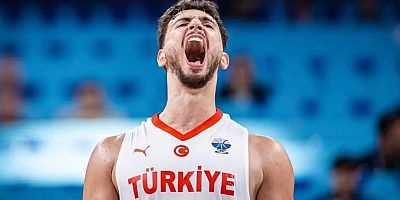 Alperen Şengün bir kez daha gururumuz oldu!