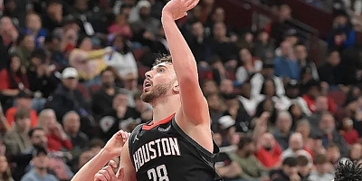 Alperen Şengün'ün triple-double'ı mağlubiyeti engelleyemedi