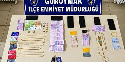 Altın kaplama zincirleri gerçek altın diye sattılar