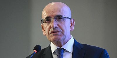 Bakan Şimşek istifa ettiği iddialarını yalandı