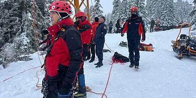 Bakan Yerlikaya, Bursa'daki JAK ve AFAD ekiplerini tebrik etti