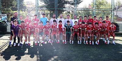 Başkan Aydın, Gülbahçe sakinleriyle bir araya geldi, talepleri dinledi