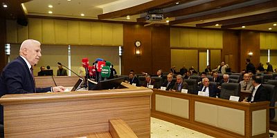 Başkan Bozbey, özel halk otobüsçülerinin eylemine açıklık getirdi