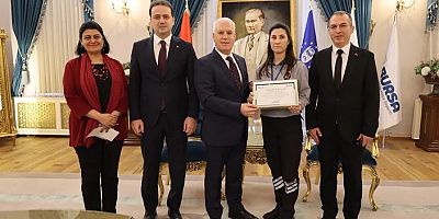 Başkan Bozbey, özverili çalışmayı takdir etti