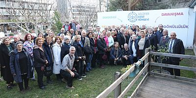 Başkan Şadi Özdemir emeklilerle bir araya geldi
