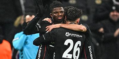 Beşiktaş son saniyede güldü