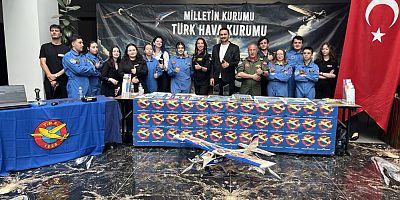 BTÜ'de F16 heyecanı...Gençler kokpite geçti
