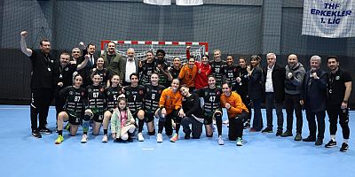 Bursa Büyükşehir Belediyespor Avrupa'da çeyrek finalde