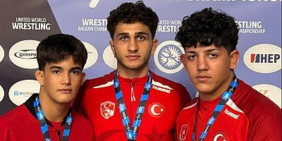 Bursa Büyükşehir Belediyesporlu güreşçiler fark yarattı!