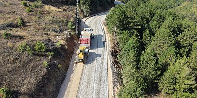 Bursa Büyükşehir, Osmangazi'ye hizmet götürüyor; Yollar yenileniyor...