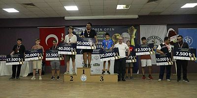 Bursa Büyükşehir, satrançta farkını ortaya koydu!