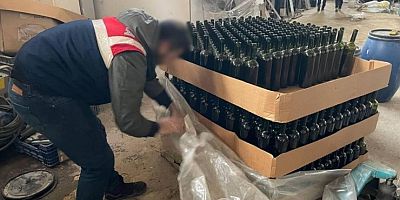 Bursa'da 800 litre kaçak şarap ele geçirildi
