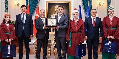 Bursa’da ahilerden Başkanvekili Biba’ya ziyaret