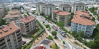 Bursa'da bir mahallenin daha yolları yenileniyor