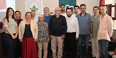 Bursa'da çocukların geleceğine sahip çıkan sempozyum
