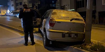 Bursa'da dalgınlık sonucu araç bu hale geldi