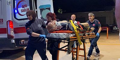 Bursa'da devrilen traktörün sürücüsü ağır yaralandı