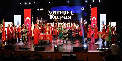 Bursa'da Fethin 700. Yılında ‘Mehterler Buluşması’