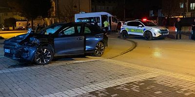 Bursa'da gece yarısı ortalık karıştı; 8 yaralı var...