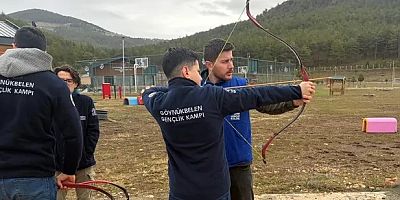 Bursa'da gençler doğa ve sporla iç içe zaman geçiriyor!