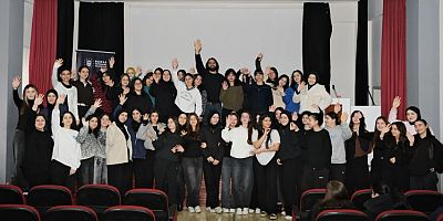 Bursa'da gençler eğlence dolu bir bilim yolculuğuna çıktı