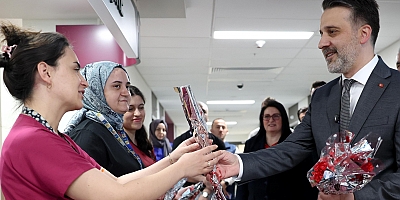 Bursa'da Hemşireler Günü'nde sağlık emekçileri unutulmadı!