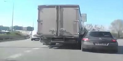 Bursa’da kafaları karıştıran kazalar!