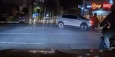Bursa'da kaza anı; Kırmızı ışık ihlali...