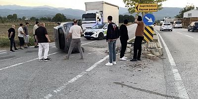 Bursa’da kazayı önlemek isterken kaza yaptı!