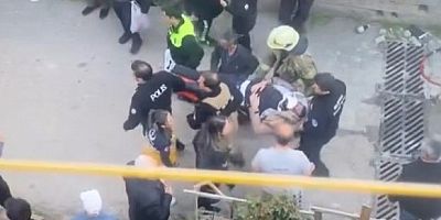 Bursa’da kontrolden çıkan araç merdivenlerden yuvarlandı!