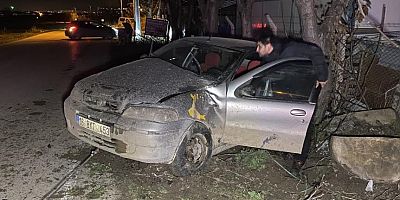 Bursa'da kontrolden çıkan otomobil bu hale geldi!