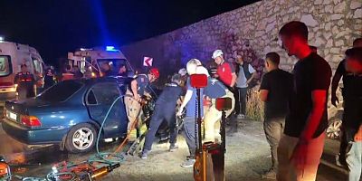 Bursa'da korkunç kaza; 5 yaralı, 2 ölü