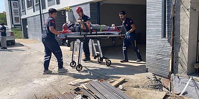 Bursa’da görülmez kaza: 1,5 tonluk otomobilin altında kaldı