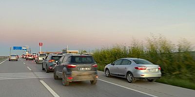 Bursa’da kurban kesim alanlarında kuyruk vardı!
