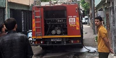 Bursa’da mahalleyi ayağa kaldıran yangın!