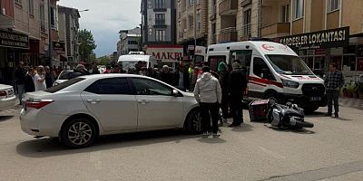 Bursa’da motosikletli kuryenin zor anları!
