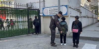 Bursa'da okullarda güvenlik arttı; Polis ve bekçiler görevde...