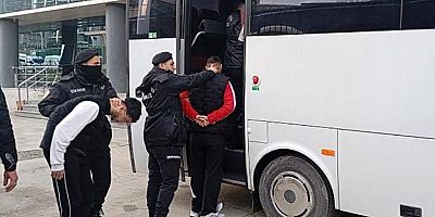 Bursa'da örgüt kurdukları iddia edilen 3 şüpheli yakalandı!