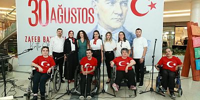 Bursa’da özel öğrencilerden 30 Ağustos Zafer Bayramı’na özel konser