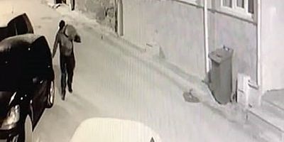 Bursa'da park halindeki araçlara böyle zarar verdiler