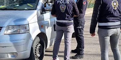 Bursa’da polis denetimi: 9 aranan kişi yakalandı