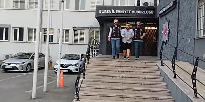 Bursa’da polis firariyi bahçede yakaladı!