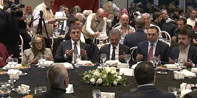 Bursa’da Ülkü Ocakları’nın düzenlediği iftarda birlik ve beraberlik vurgusu