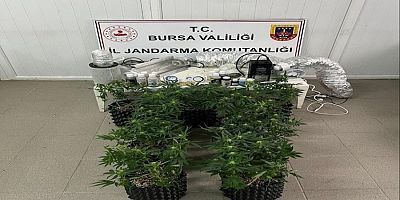Bursa'da uyuşturucu imal eden bir şahıs suçüstü yakalandı
