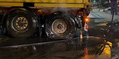 Bursa’da yanan tırı itfaiyeye yetiştirdi!
