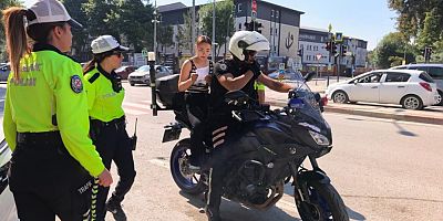 Bursa'da YKS heyecanı; Polis imdada yetişti...