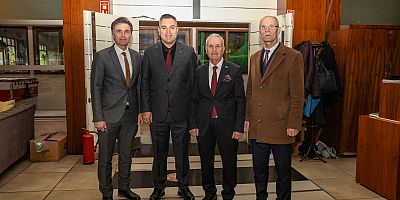 Bursa’daki Balkan Türkleri bayramlaşma töreninde bir araya geldi